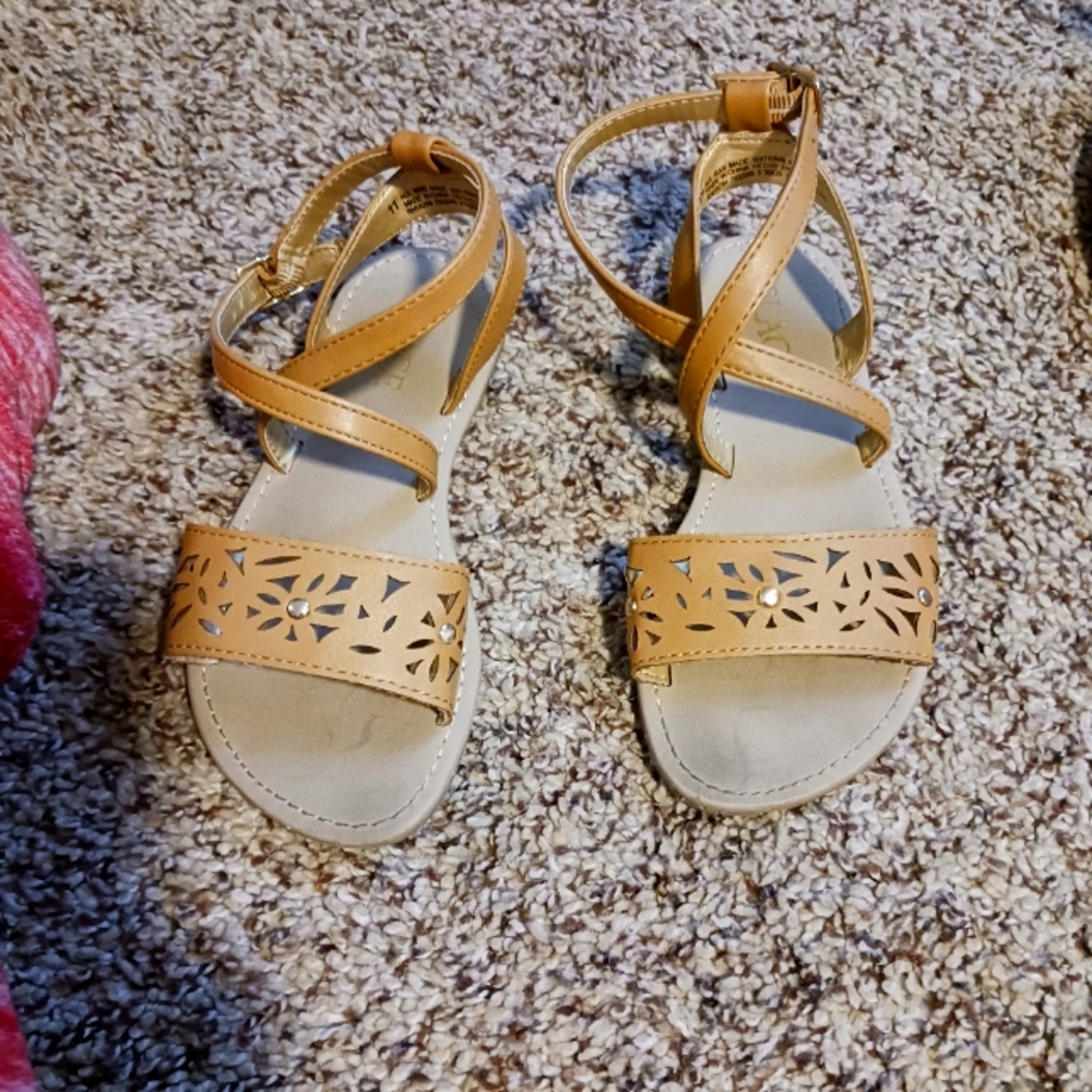 Little girl sandles